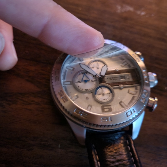Vintage Fossil Watch - Picture 3 of 4